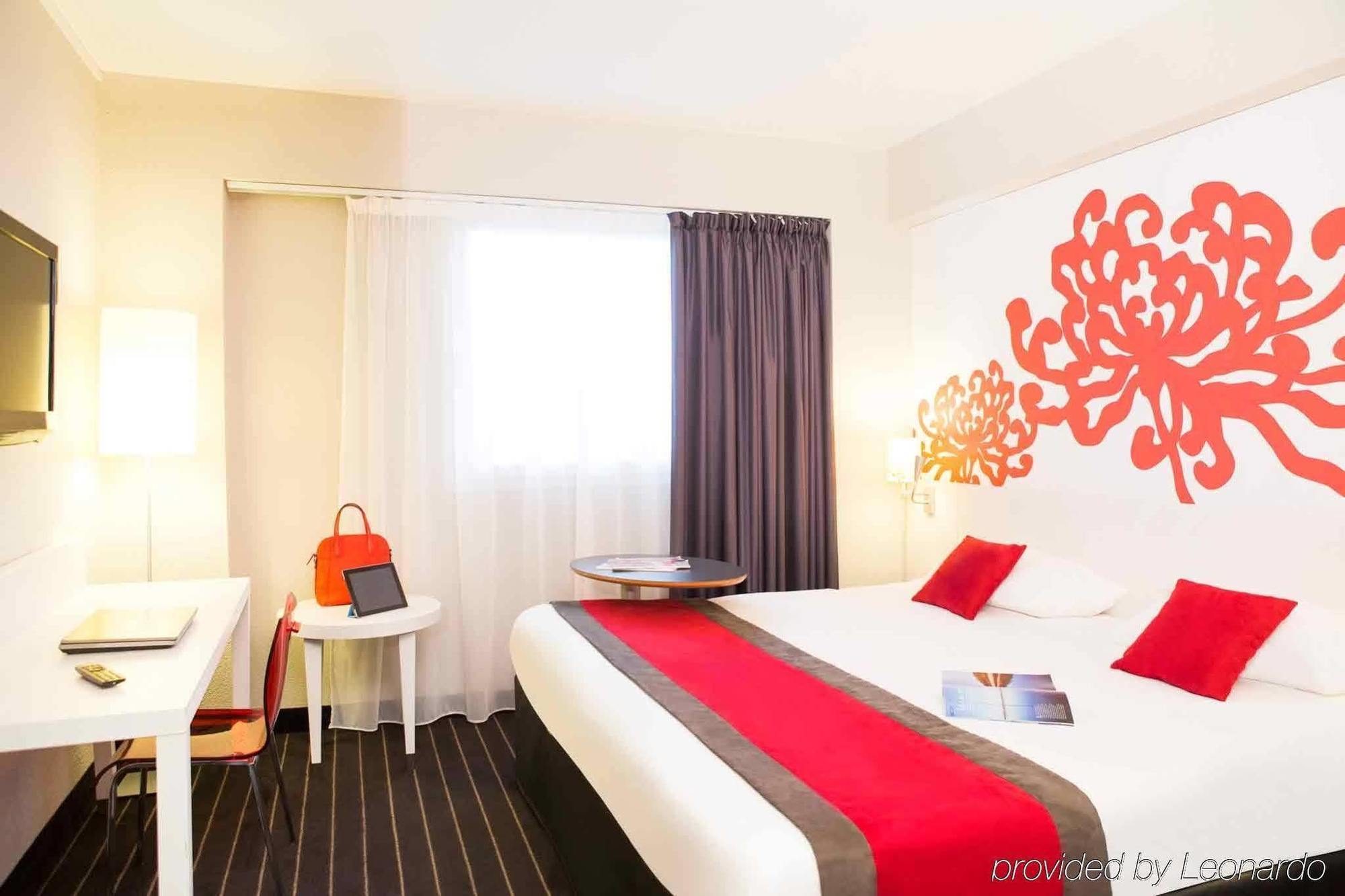 Ibis Styles Bordeaux Centre Meriadeck Hotel ภายนอก รูปภาพ